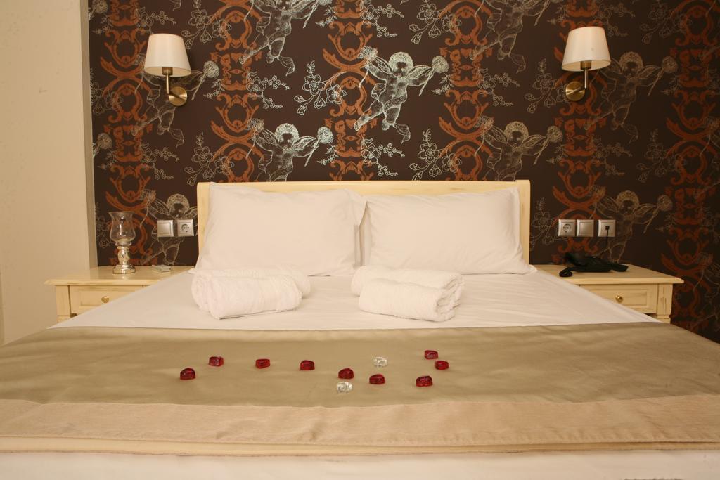 Michaelangelo Boutique Parga Otel Oda fotoğraf